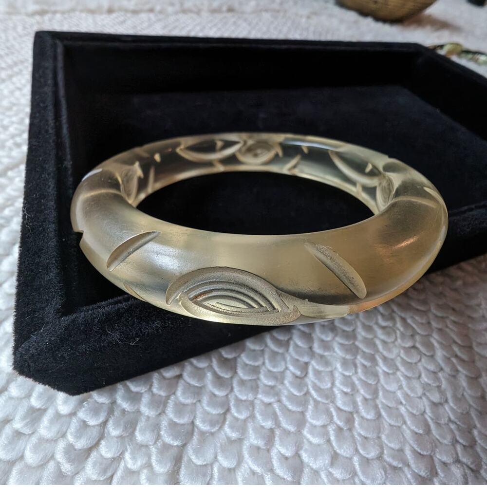 Vintage Carved Floral Lucite Bracelet